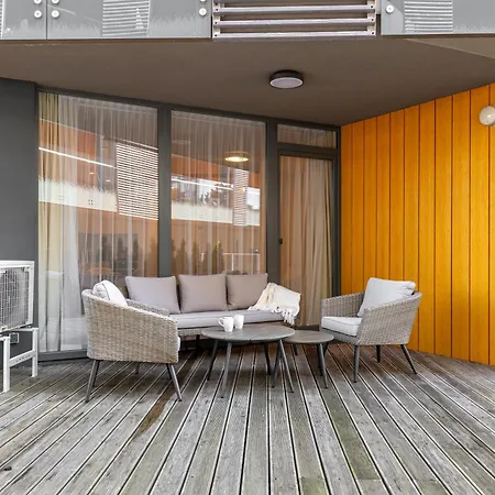 New With 22m Terrace Parking I Cohost * パランガ