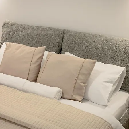 New With 22m Terrace Parking I Cohost דירה פלאנגה