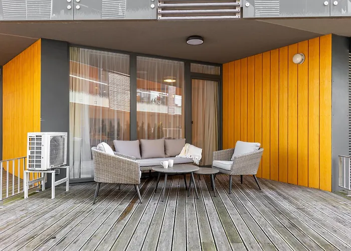 New With 22m Terrace Parking I Cohost * פלאנגה