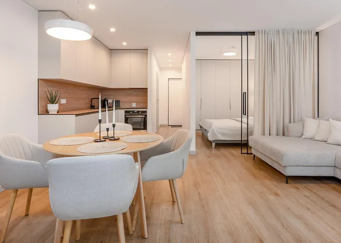 Apartmán New With 22m Terrace Parking I Cohost